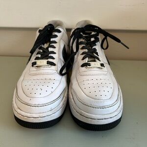 Nike Beige and Black Sneakers